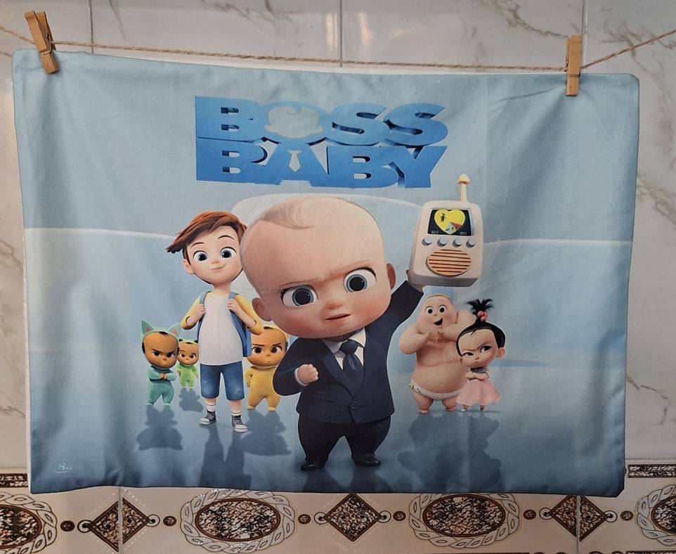 روبالشتی چاپدار عروسکی بچه رئیس ۲